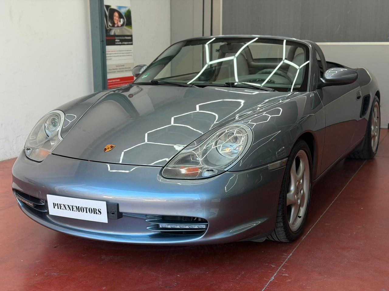 Porsche Boxster 2.7i 24V cat ASI