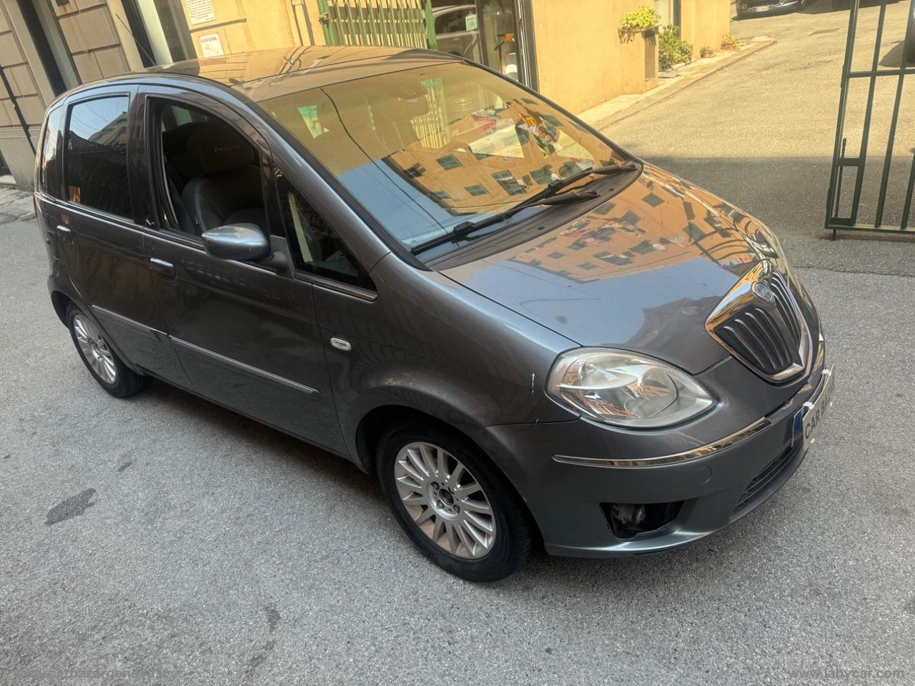 LANCIA Musa 1.3 MJT 90 CV Oro Plus