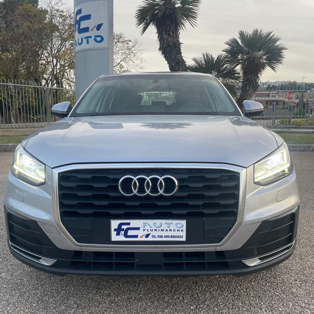 AUDI Q2 35 TDI Business