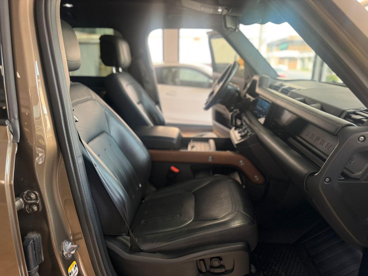Land Rover Defender 110 3.0D I6 200 CV AWD Auto X-Dynamic S