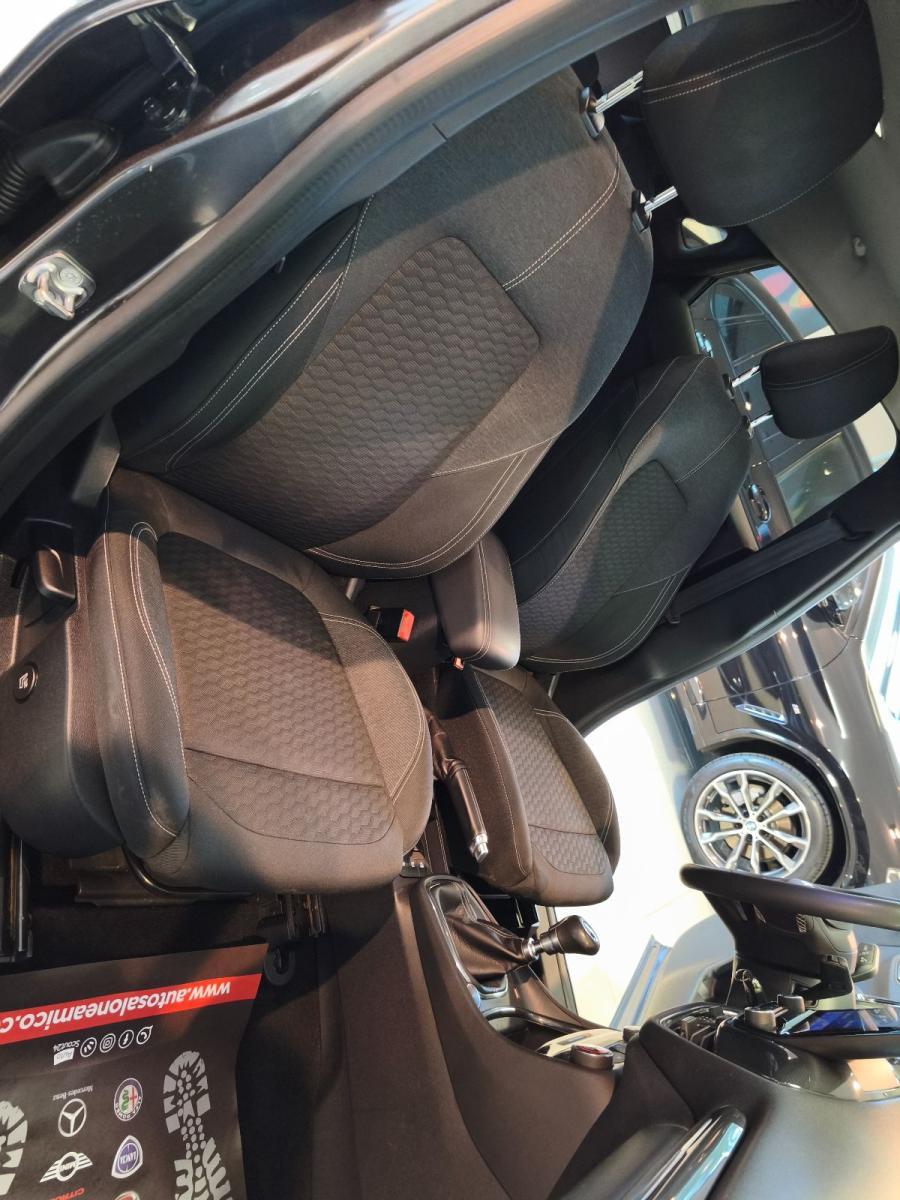 FORD Puma 1.0 EcoBoost Hybid Titanium