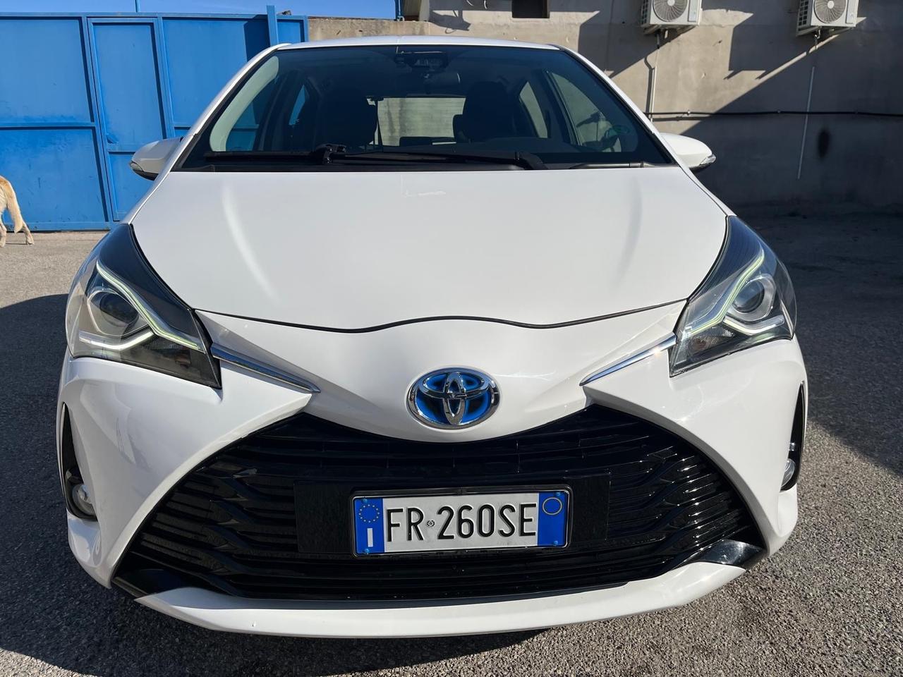 Toyota yaris 5p-1.5 hybrid -c.aut- km 87000-2018