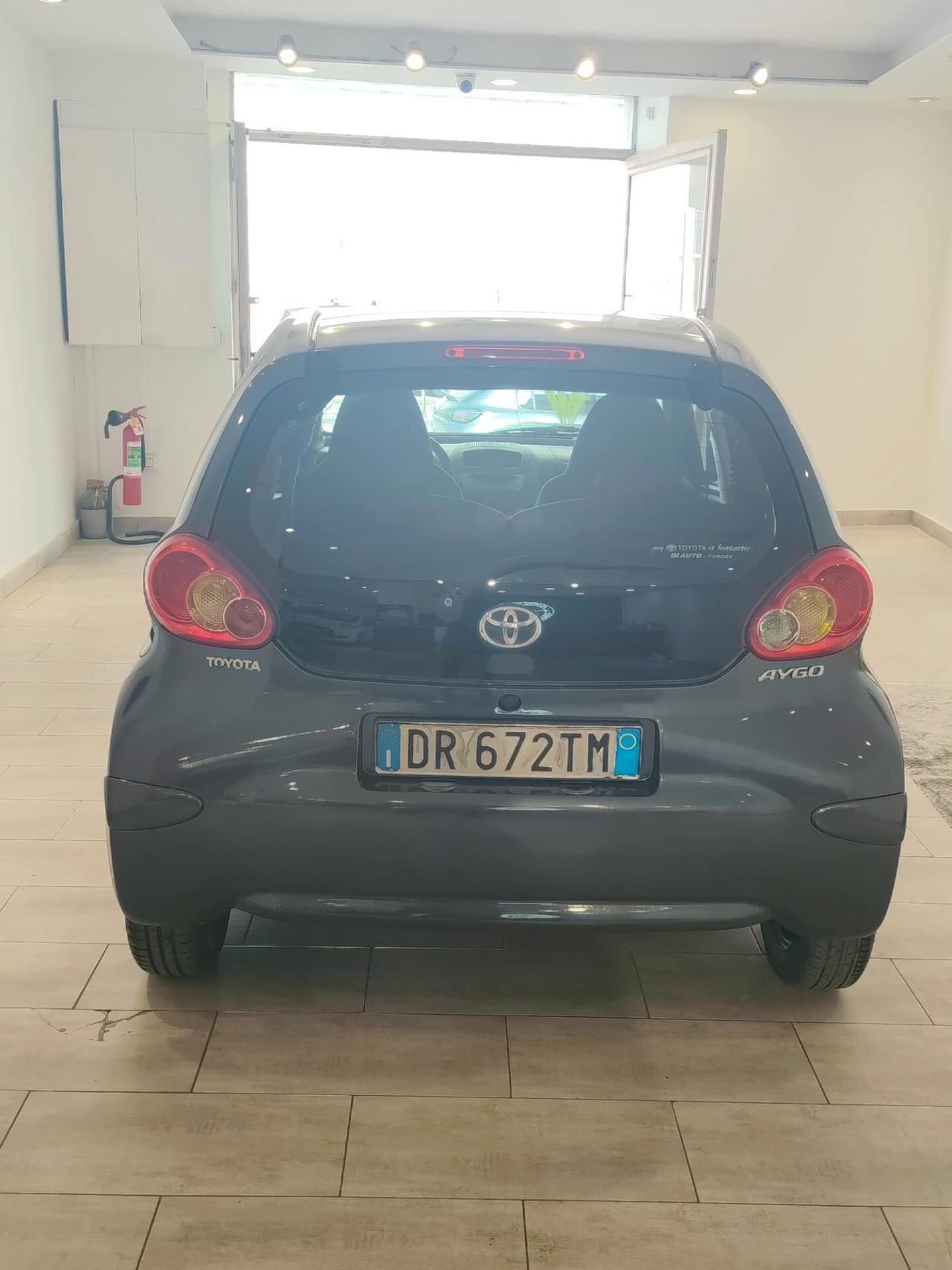 Toyota Aygo 1.0 12V VVT-i 5 porte