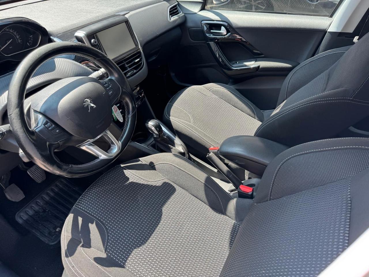 Peugeot 208 PureTech 82 5p. GPL Allure*GPL*NEOPATENTATI