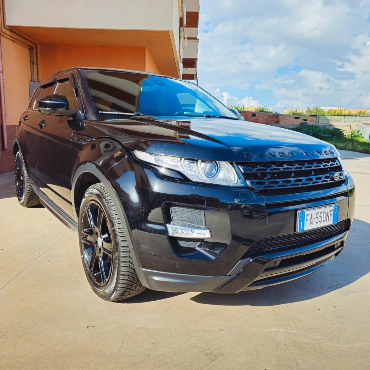 Land Rover Range Rover Evoque Range Rover Evoque 2.2 TD4 5p. Dynamic