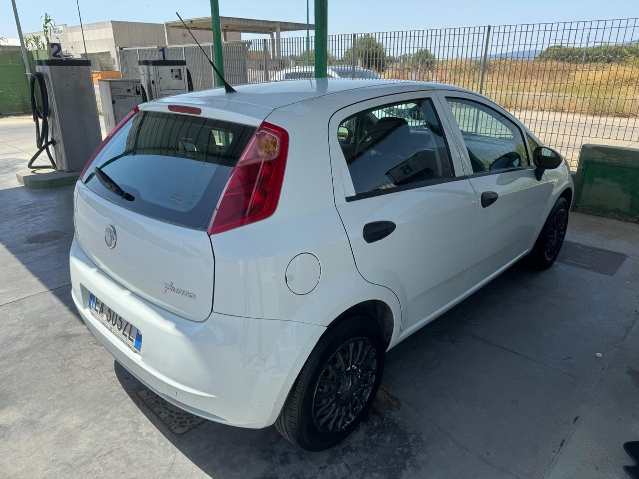 Fiat Punto 1.3 MJT 16V 5p. 4p.ti Active Van