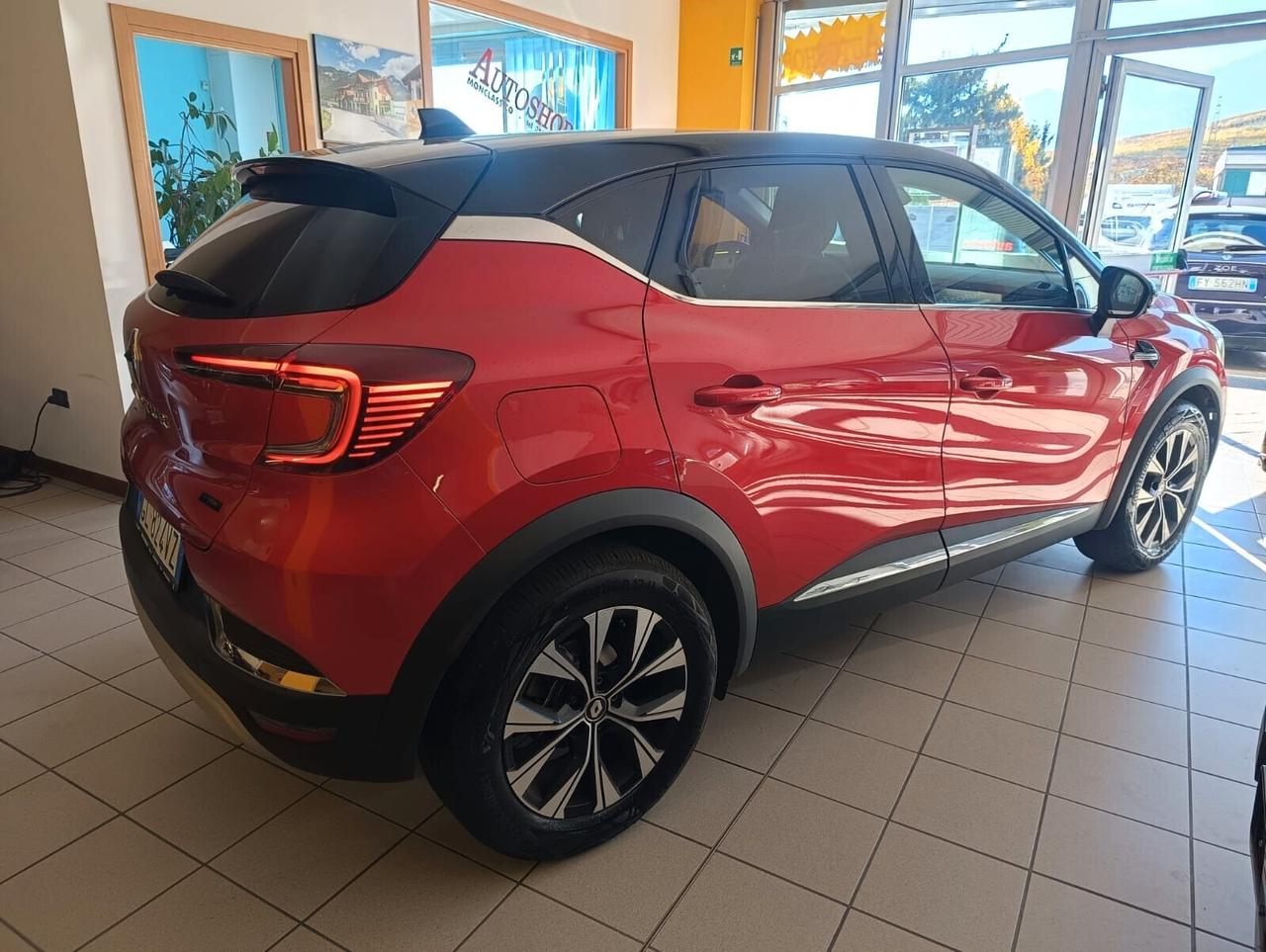 Renault Captur Full Hybrid E-Tech 145 CV Techno
