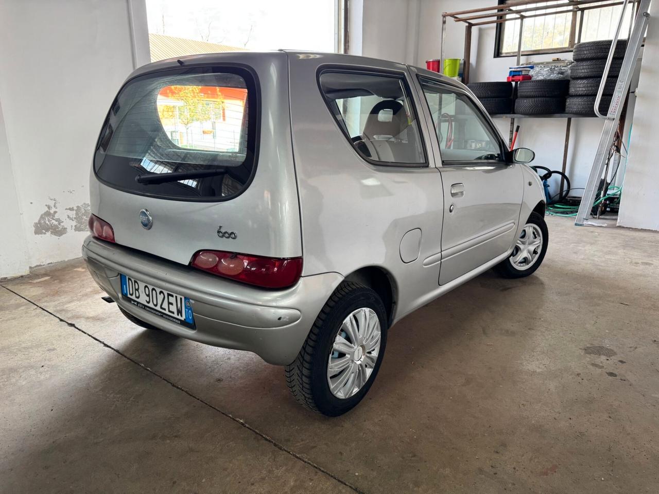 Fiat 600 1.1 Active