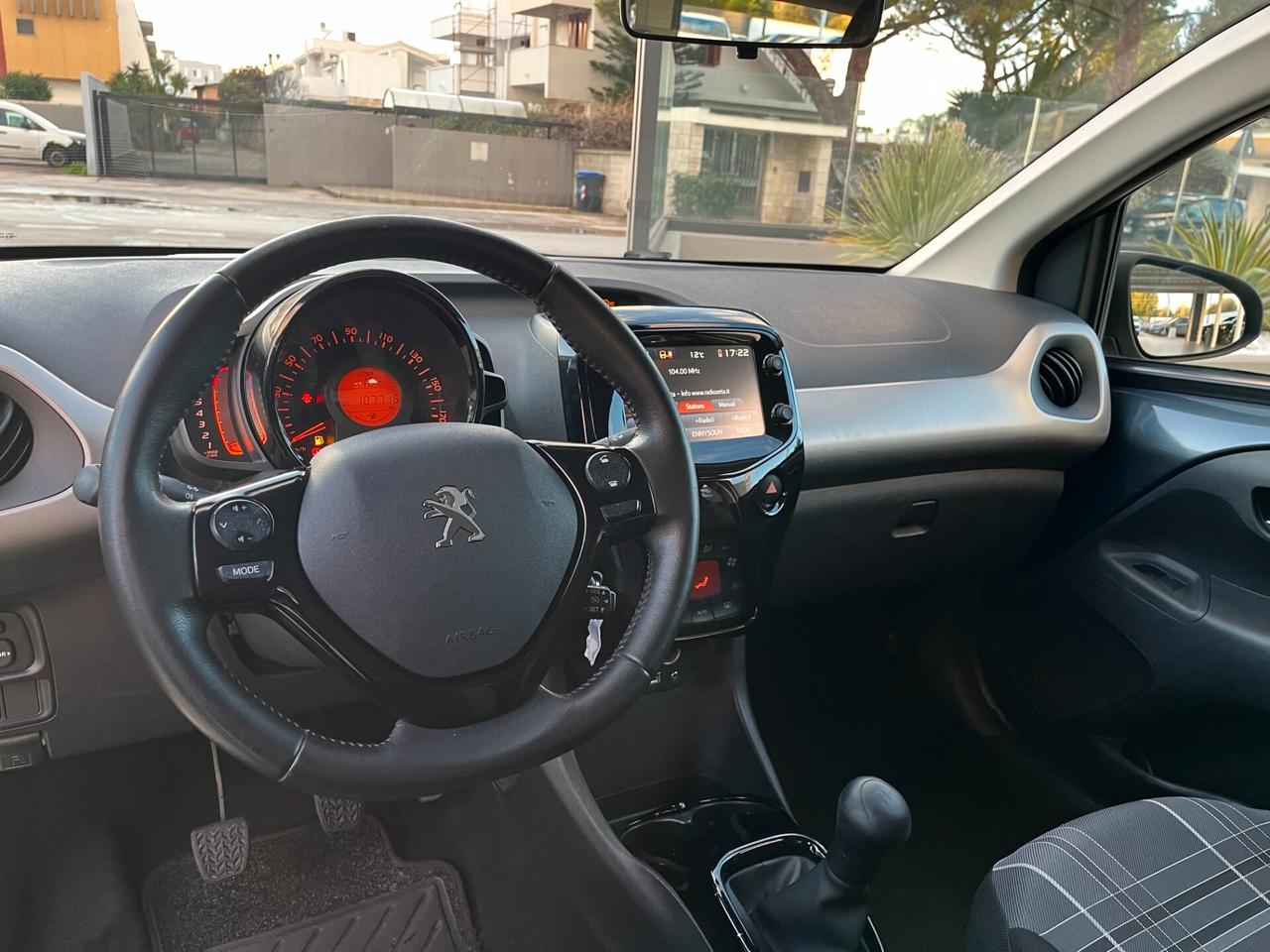 Peugeot 108 VTi 68 5 porte Allure