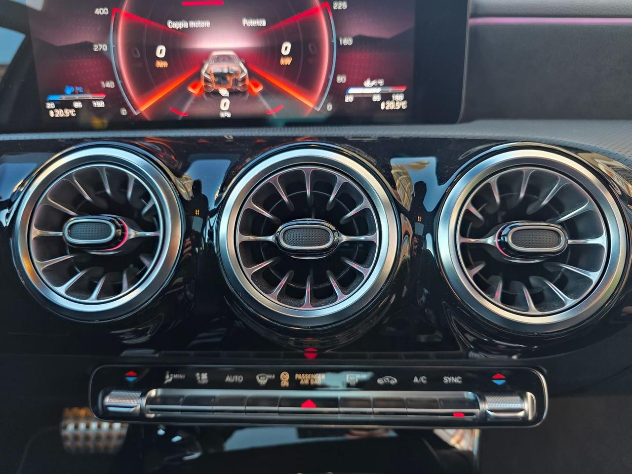 Mercedes-Benz A 35 AMG A-Class #8119