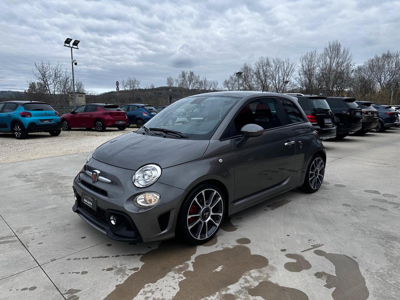 Abarth 595 1.4 T-Jet 165CV + TETTO e CARPLAY