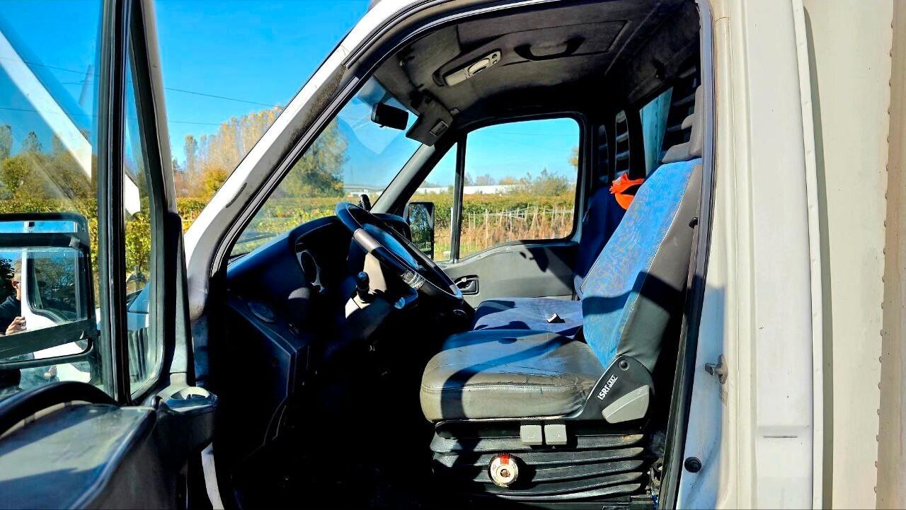 IVECO DAILY TUTTI LAVORI FATTI PRONTO ALL' USO