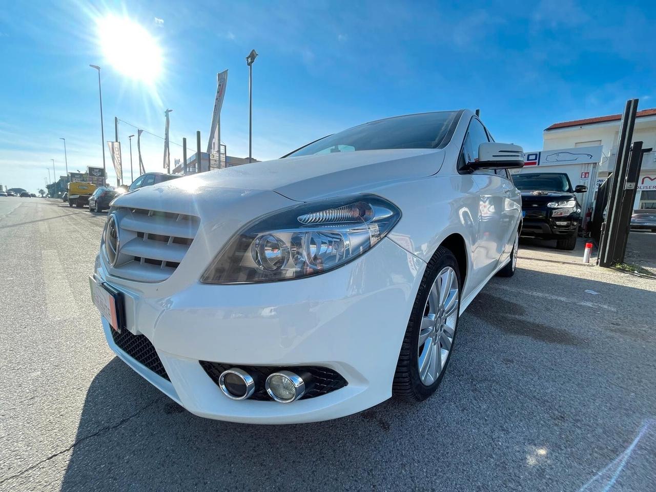 Mercedes-benz B 180 d Automatic Premium