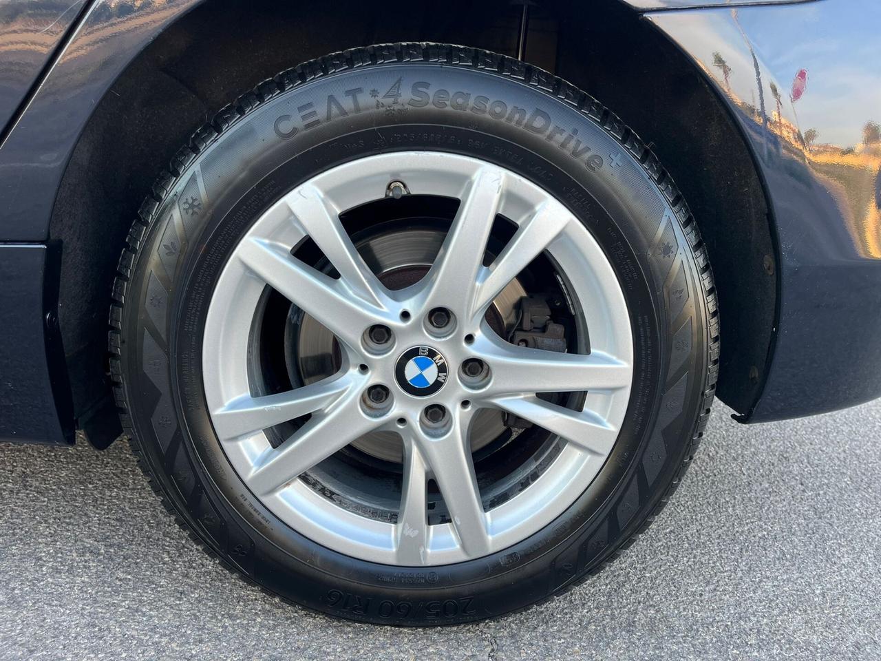 Bmw 2 Active Tourer 216d Advantage 2015