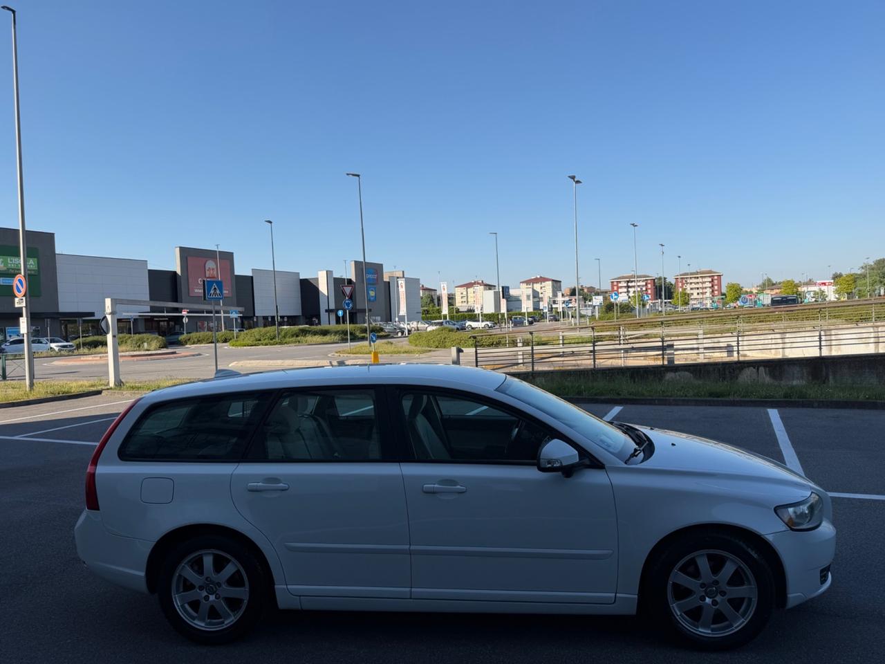 Volvo V50 D2 POLAR