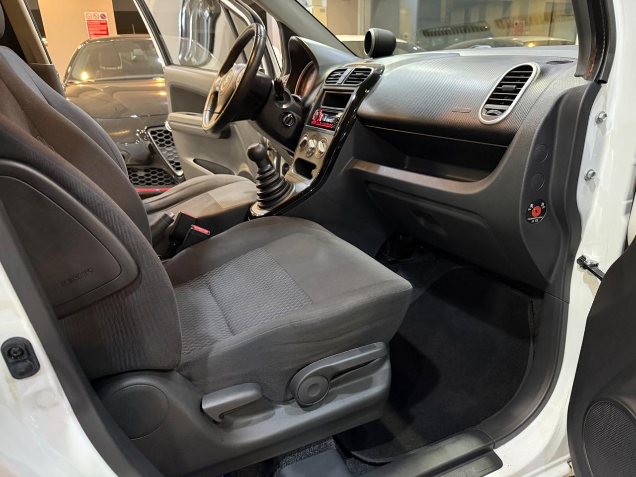 Suzuki Splash 1.0 VVT GL Style