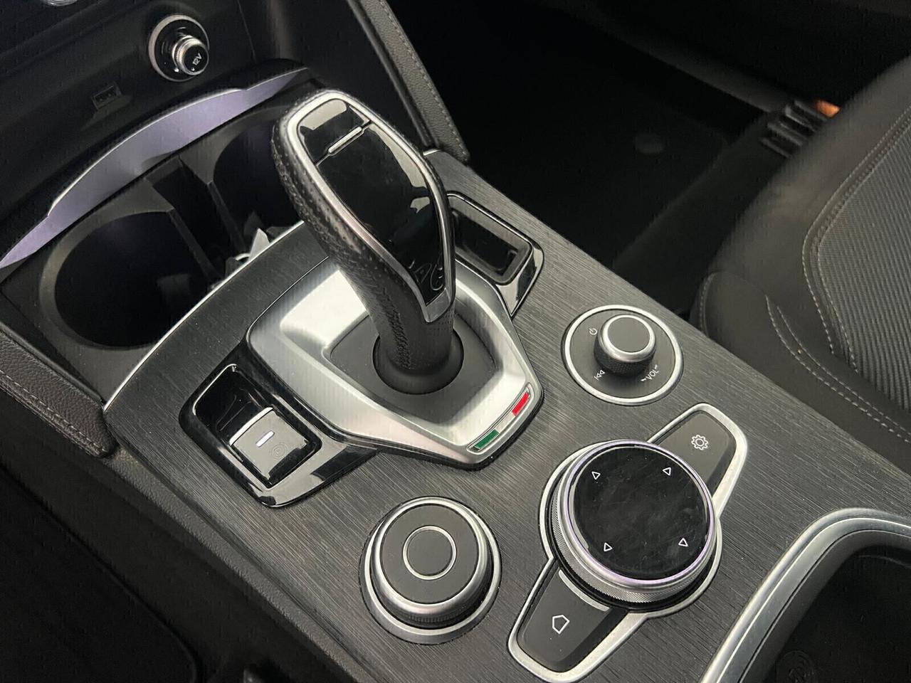 Alfa Romeo Stelvio 2.2 Turbodiesel 190 CV AT8 Q4 Ti