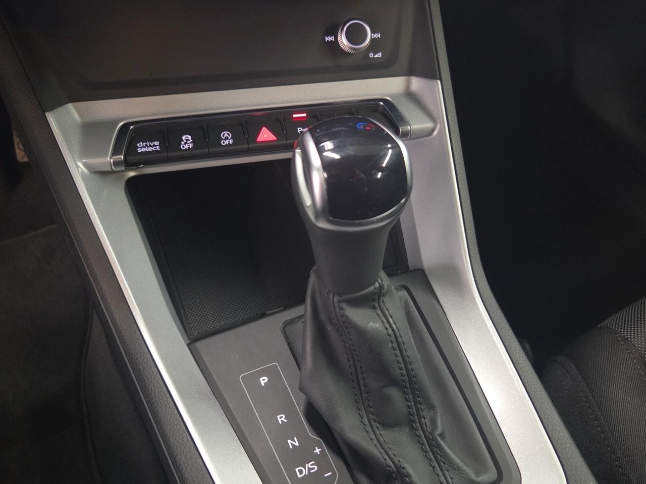 Audi Q3 SPORTBACK 35 TDI S tronic Business Plus