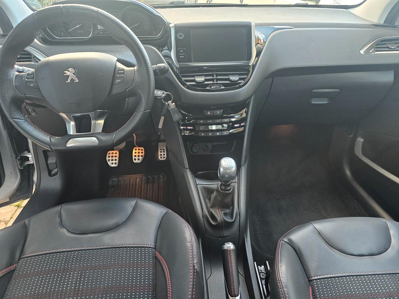 Peugeot 208 BlueHDi 120 S&S 3 porte GT Line