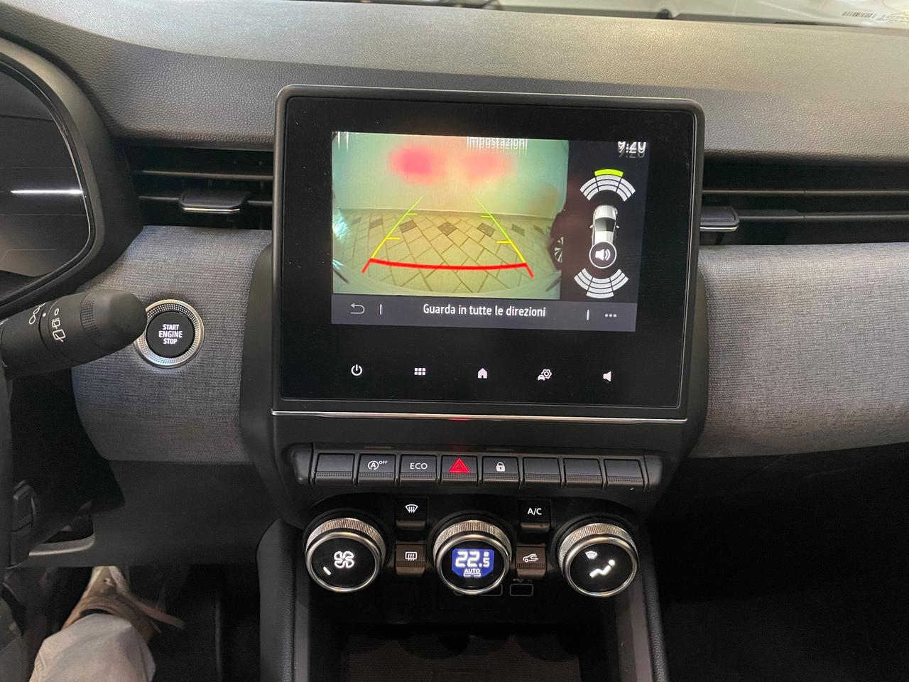 Mitsubishi Colt 1.0L turbo 90 CV Invite