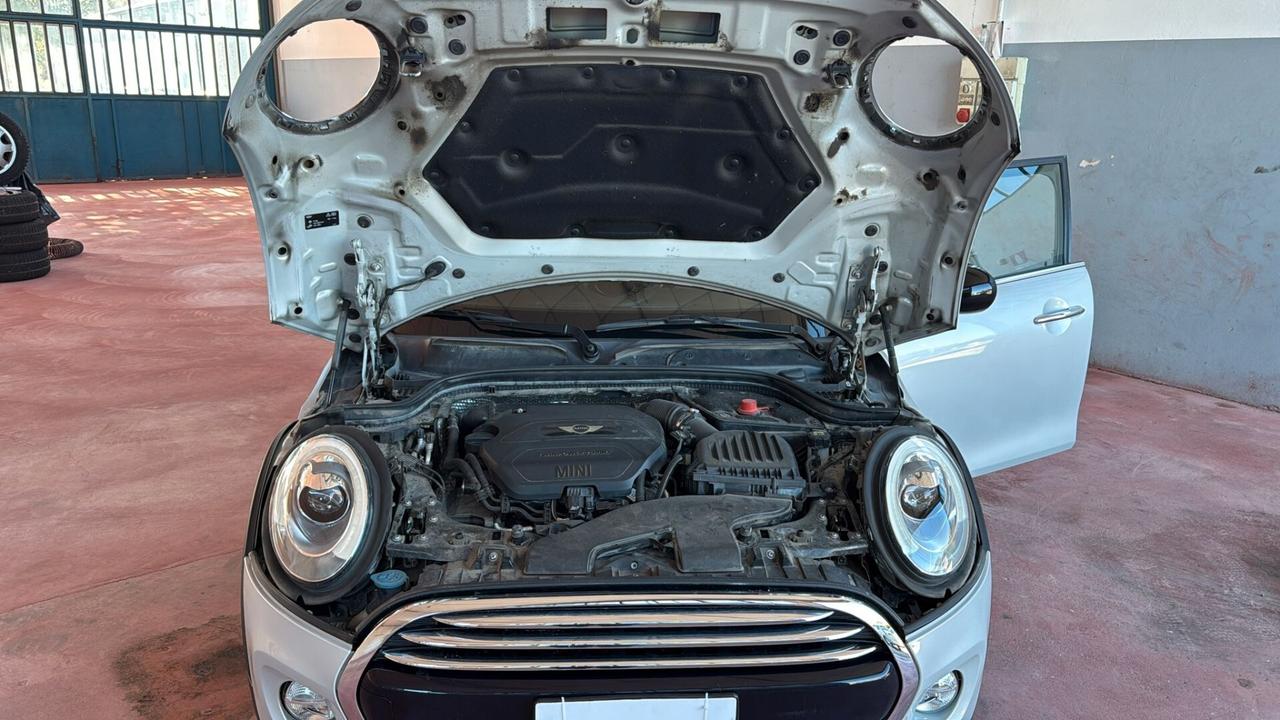 Mini 1.5 One D Business XL