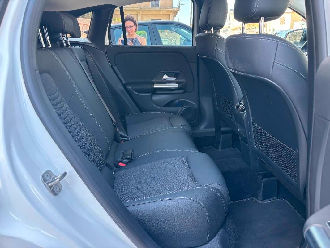 Mercedes Classe GLA 250 e phev Progressive Advanced auto