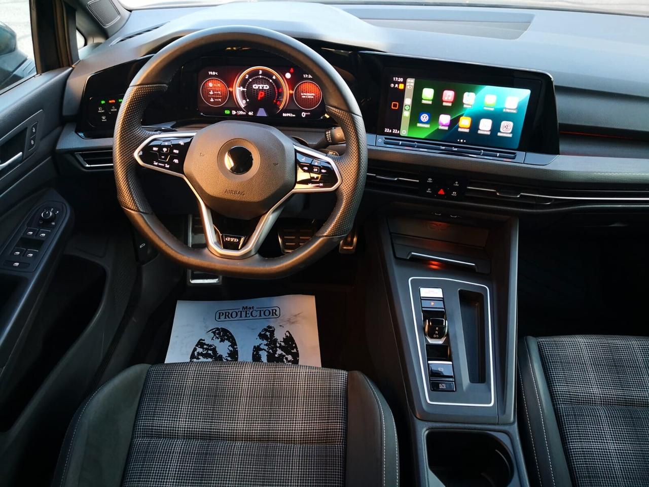 Volkswagen Golf VIII 2.0 TDI 200CV DSG ***FULL LED***CAR PLAY***