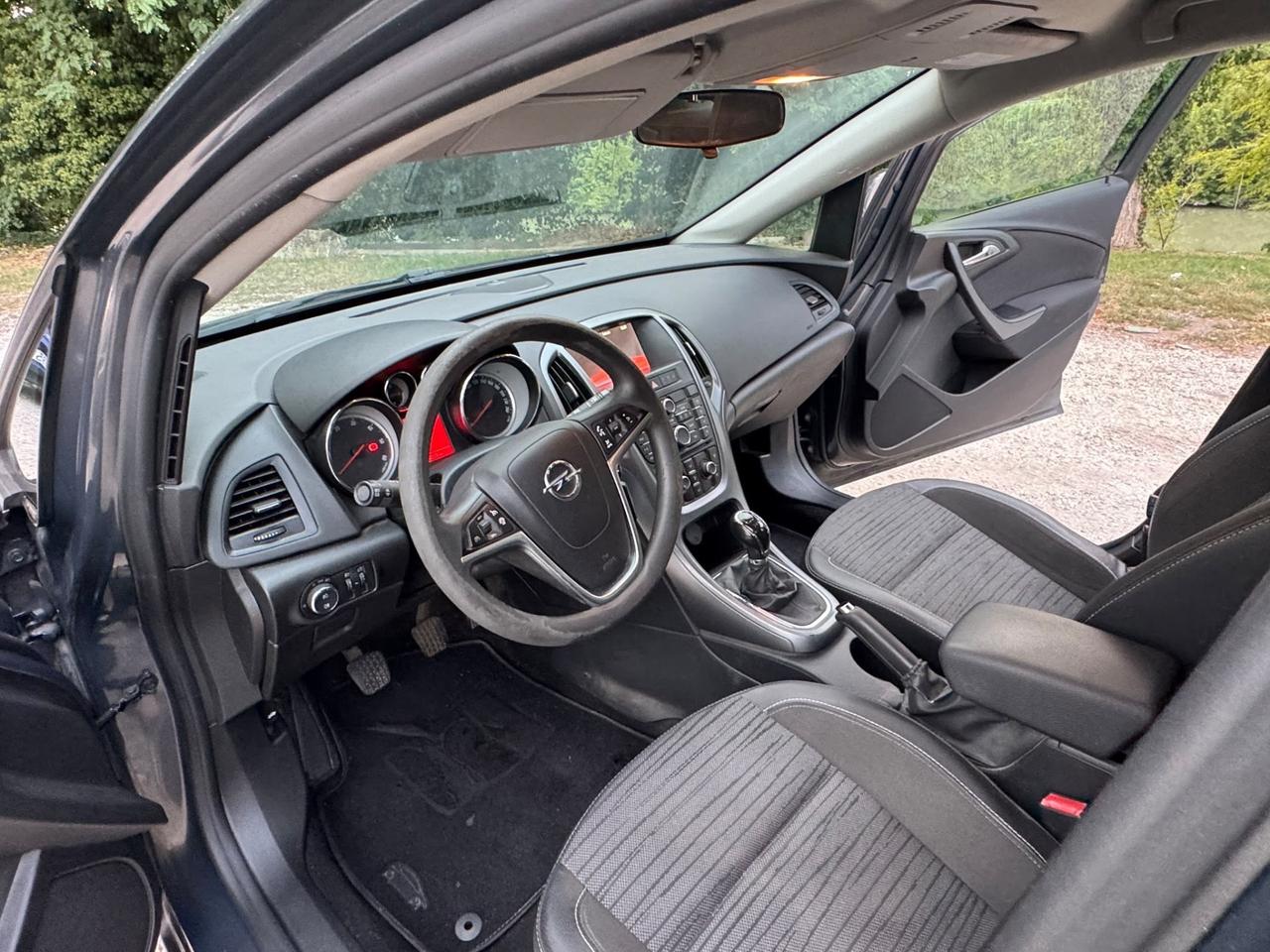 Opel Astra 1.6 CDTI EcoFLEX S&S 5 porte Cosmo