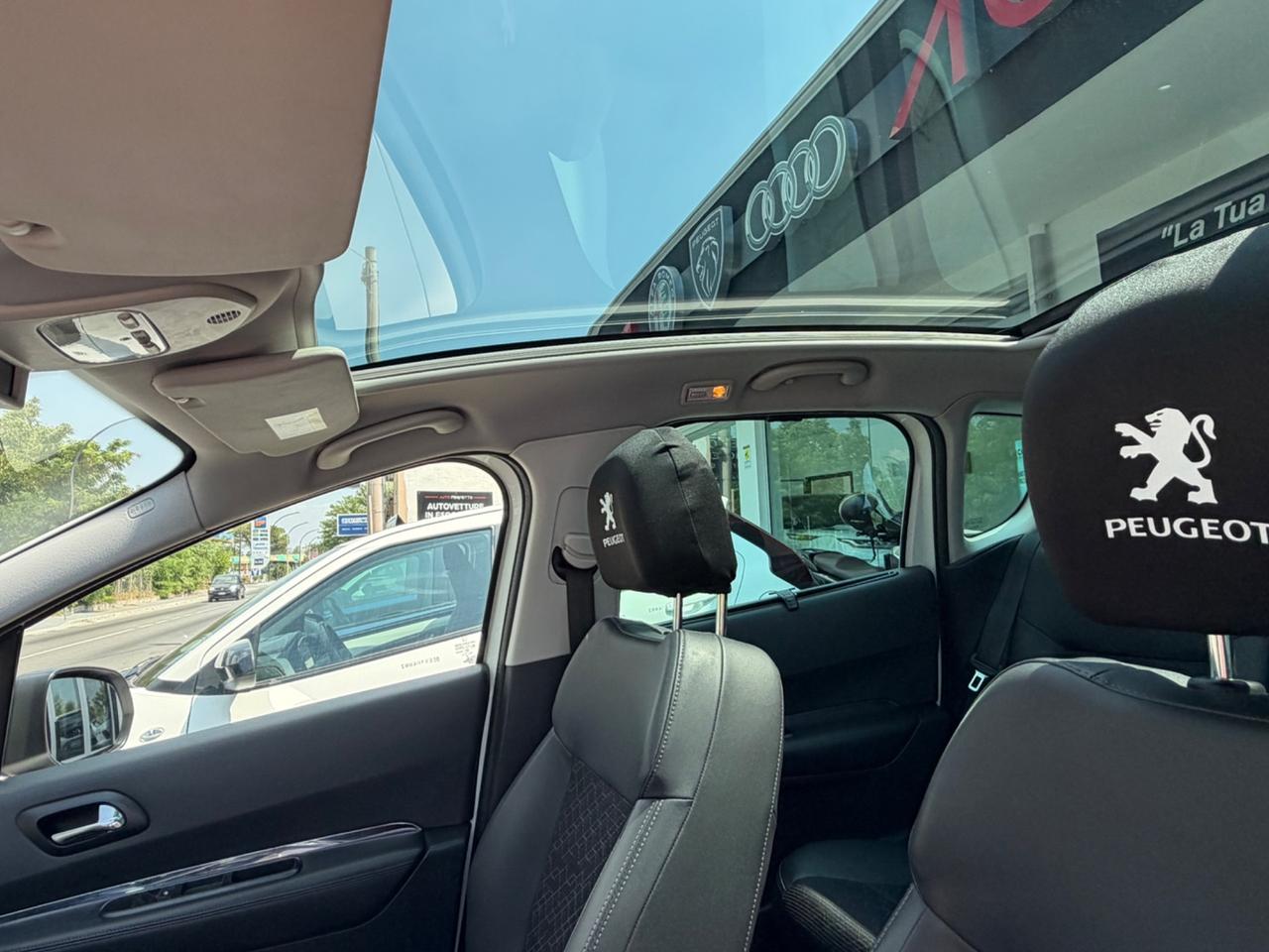 Peugeot 3008 1.6 HDi 115CV Allure
