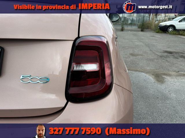 FIAT 500e 3+1 42 kWh La Prima OroRosa