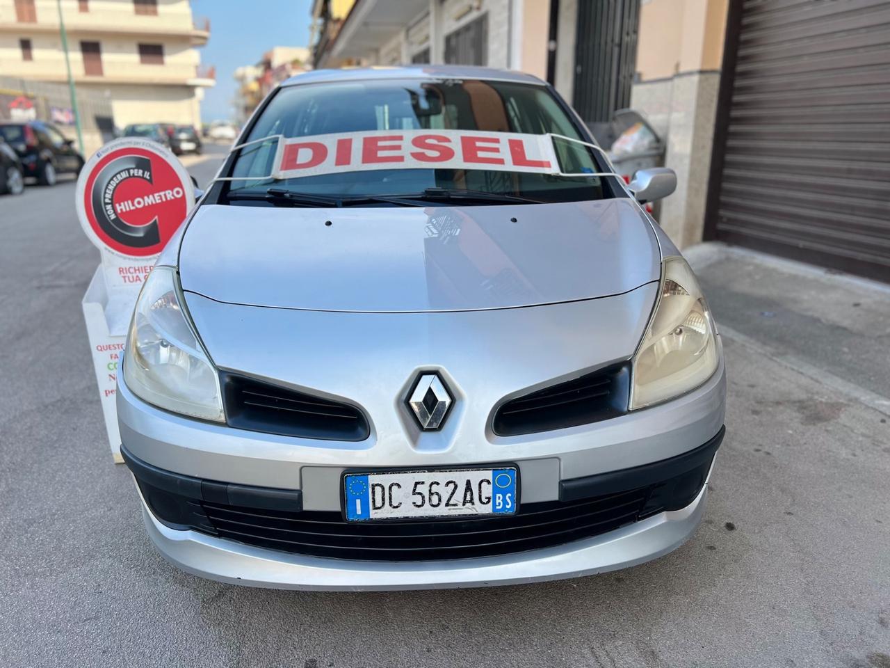 Renault Clio 1.5 Diesel Anno 2007 153,000 Km