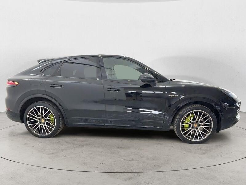 Porsche Cayenne Coupè 3.0 V6 E-Hybrid