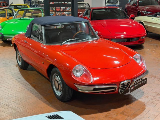 ALFA ROMEO Spider Osso di Seppia 1750 Veloce