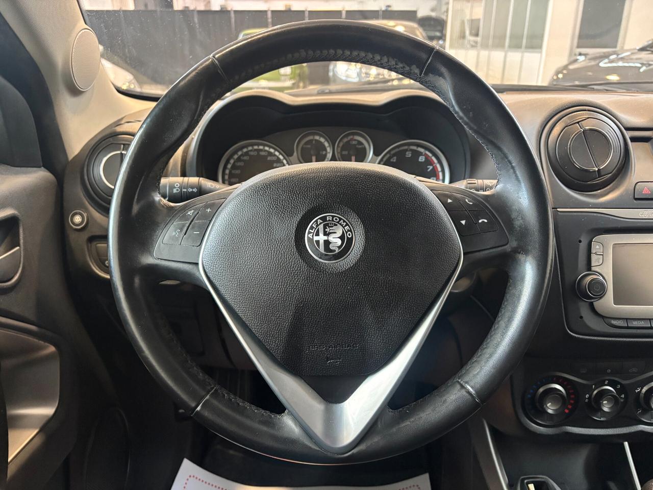 Alfa Romeo MiTo 1.4 GPL 78 CV Distinctive