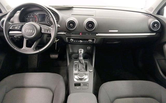 AUDI A3 SPB 1.6 TDI S tronic Business