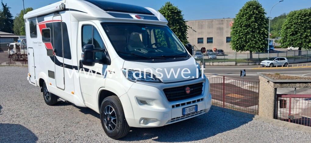 Bürstner Travel Van 590 letto matrimoniale posteriore