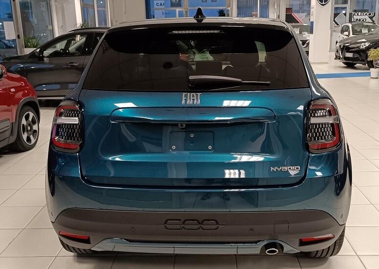 Fiat 600 Hybrid DCT MHEV La Prima