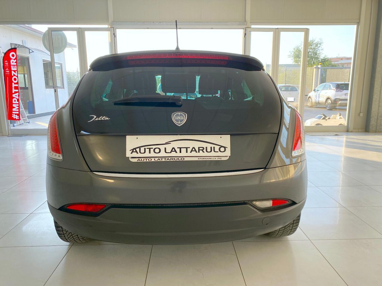 Lancia Delta 1.6 MJT DPF Silver