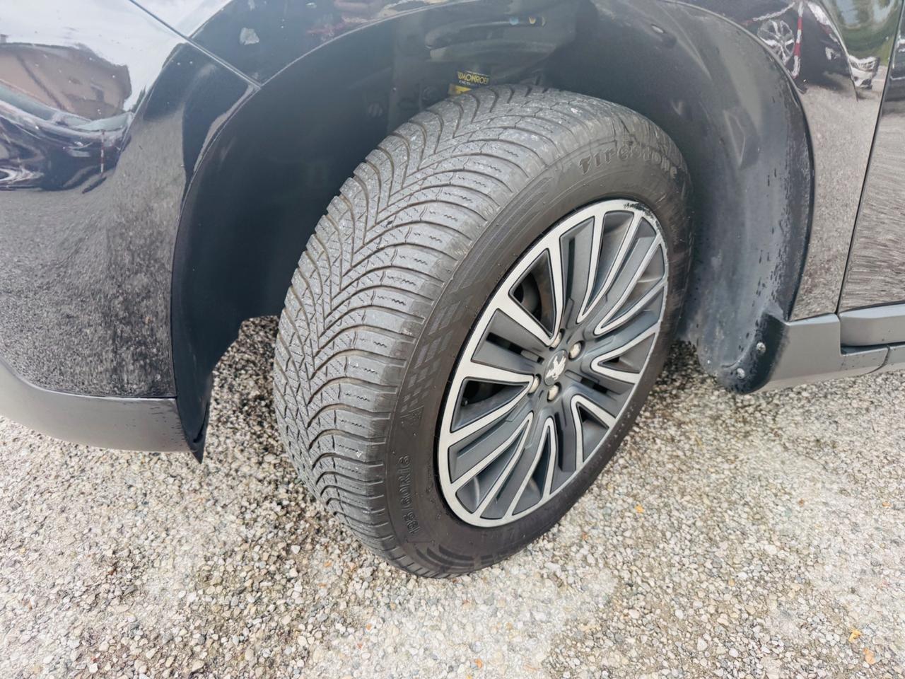 Peugeot 2008 82cv Active 110.000km!