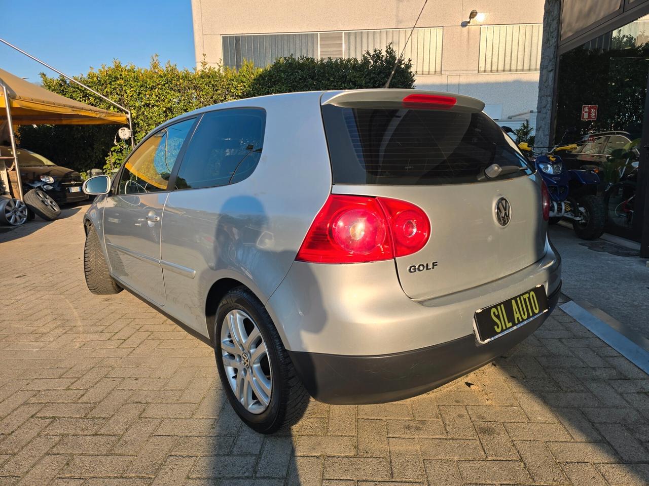 Volkswagen Golf 1.6 3p. GPL /OK NEOPATENTATI