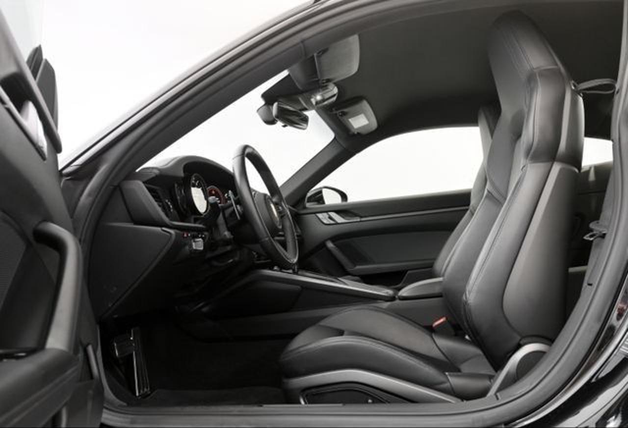 PORSCHE 911 Carrera 4 385Cv