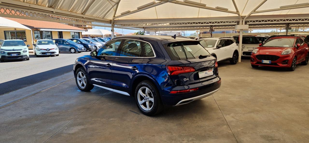 Audi Q5 2.0 TDI 190cv quattro S tronic Business Sport
