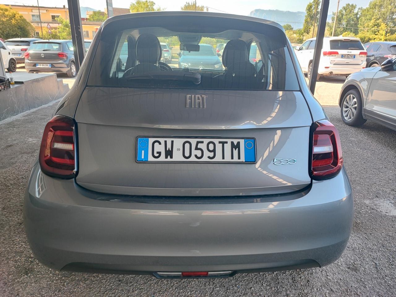 Fiat 500 500e Berlina 23,8 kWh Action