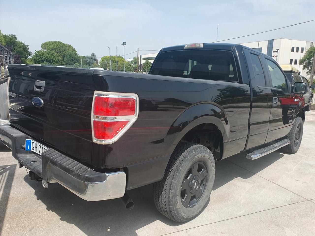 Ford F 150 4x4 AUTOCARRO GANCIO TARGA ITALIANA 6 POSTI