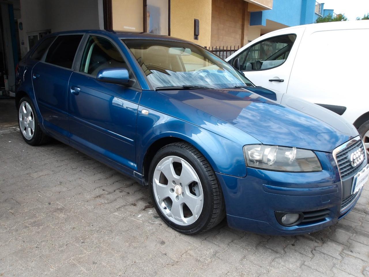 AUDI A3 Sportback 2.0 tdi Ambiente s-tronic (dsg)