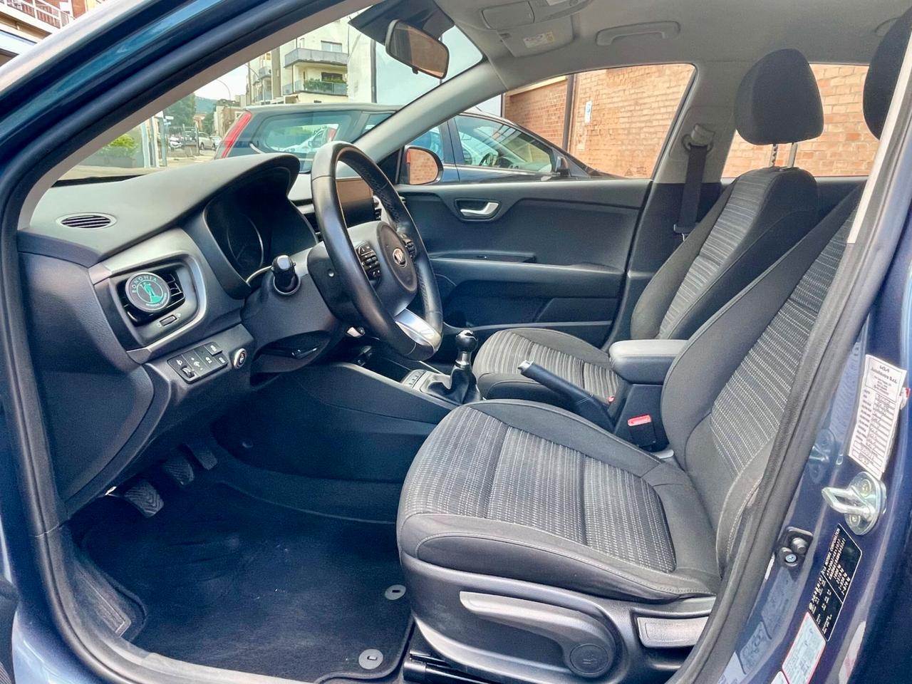 KIA STONIC -DESIGN PACK-2021-GPL ORIGINALE KIA-GARANZIA FINO AL 2028