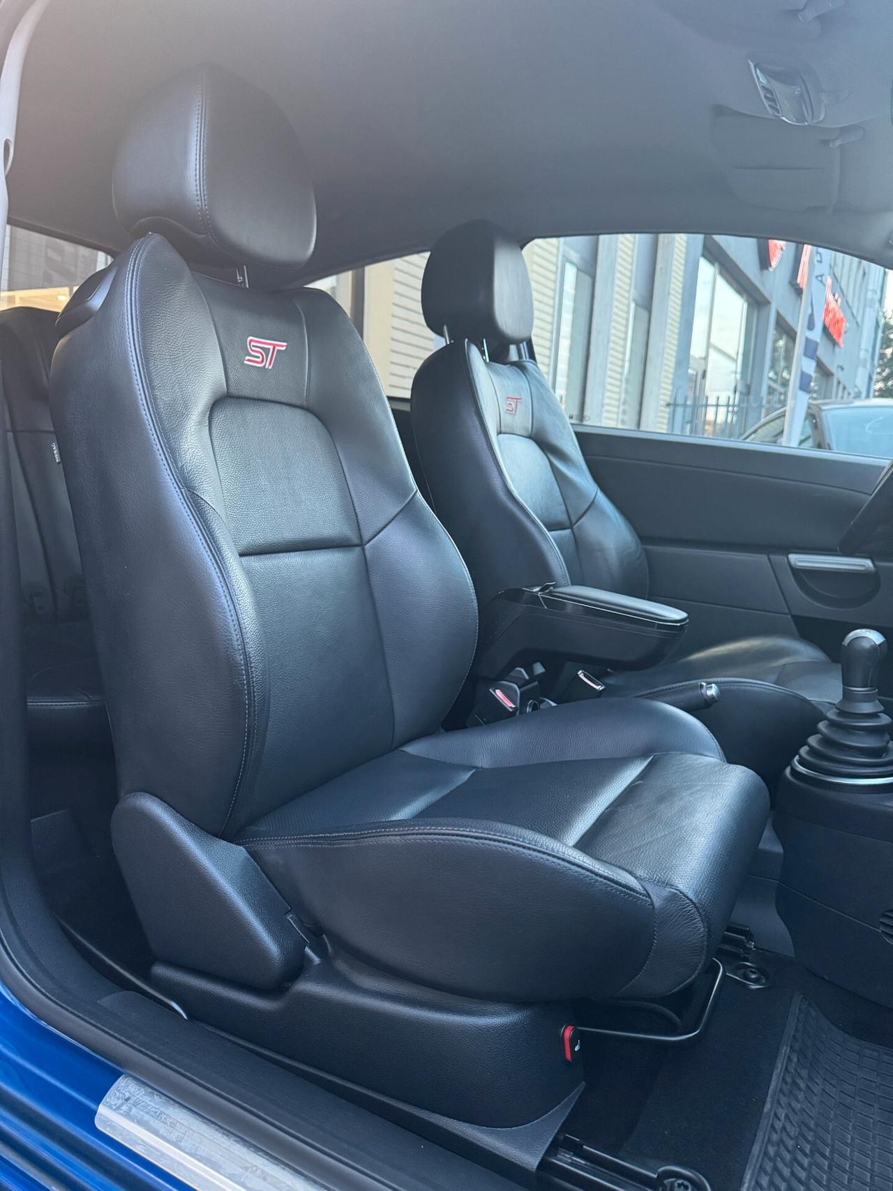 Ford Fiesta 2.0 16V 3p. ST