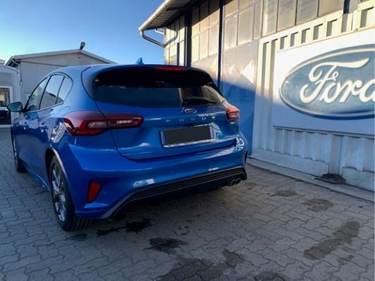 FORD Focus V 2022 - Focus 1.0 ecoboost h ST-Line Design 125cv