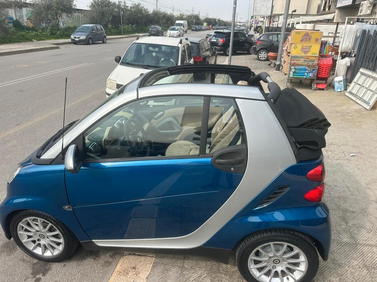 Smart ForTwo 1000 52 kW MHD cabrio passion