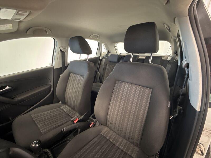 Volkswagen Polo V 2014 5p 1.4 tdi Comfortline 75cv